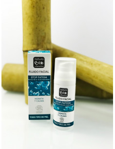El Fluido Hidratante Stop Fatiga NaturaBIO Cosmetics hidrata intensamente y nutre la piel. 2