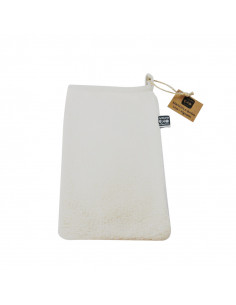 La Manopla De Baño Lino Y Algodón NaturaBIO Cosmetics tiene un acabado rugosa que exfolia la piel.