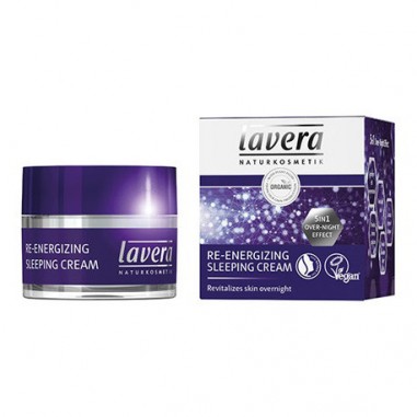Crema Sleeping Reparadora lavera, despierta con la piel más fresca y renovada.