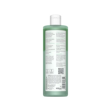 Vista lateral del envase del Agua micelar bifásica Barrier Balance lavera, con tapón verde y etiqueta blanca y verde claro.