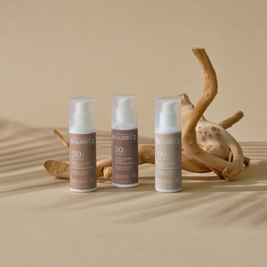 Protección solar facial color Marfil...