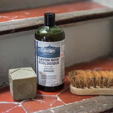 Jabón líquido negro Almendra La Corvette