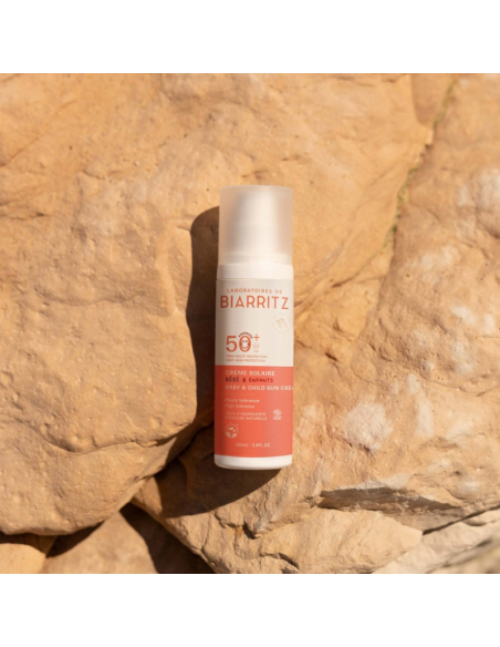 Crema Solar Niños Spf50+ , la mejor protección natural para niños mayores de 6 meses.