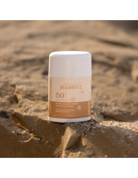 Stick protecció solar natural amb color SPF50+