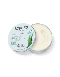 Abierta la caja de la crema cara & cuerpo