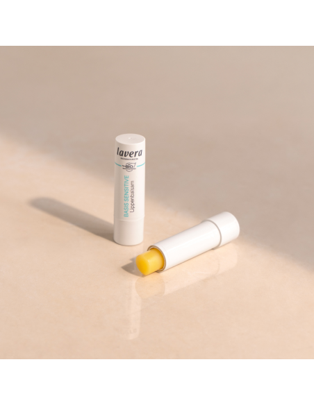 Bálsamo labial Basis Sensitive aceite de jojoba & almendras BIO lavera