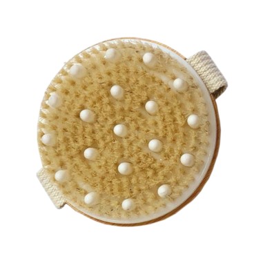 Cepillo Masaje En Seco Bambú NaturaBIO Cosmetics elimina las células muertas de la piel.