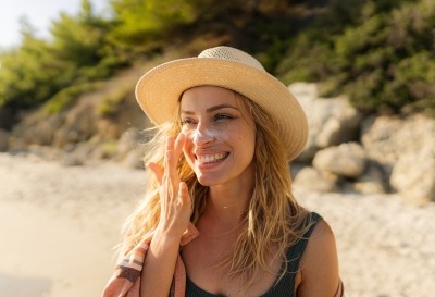 Protección solar facial: cuida tu rostro con productos naturales